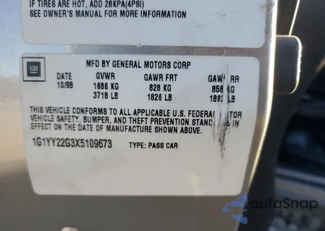 1999 Chevrolet Corvette из США, поврежденный, VIN 1G1YY22G3X5109673